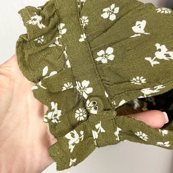 M&S Mark & Spencer Long Sleeve Blouse Woman’s size 24 Green White Floral Print - Picture 2 of 7